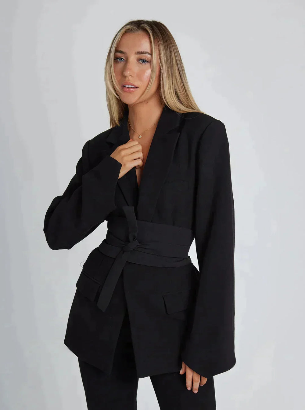Blazer met riem in elegante stijl voor vrouwen