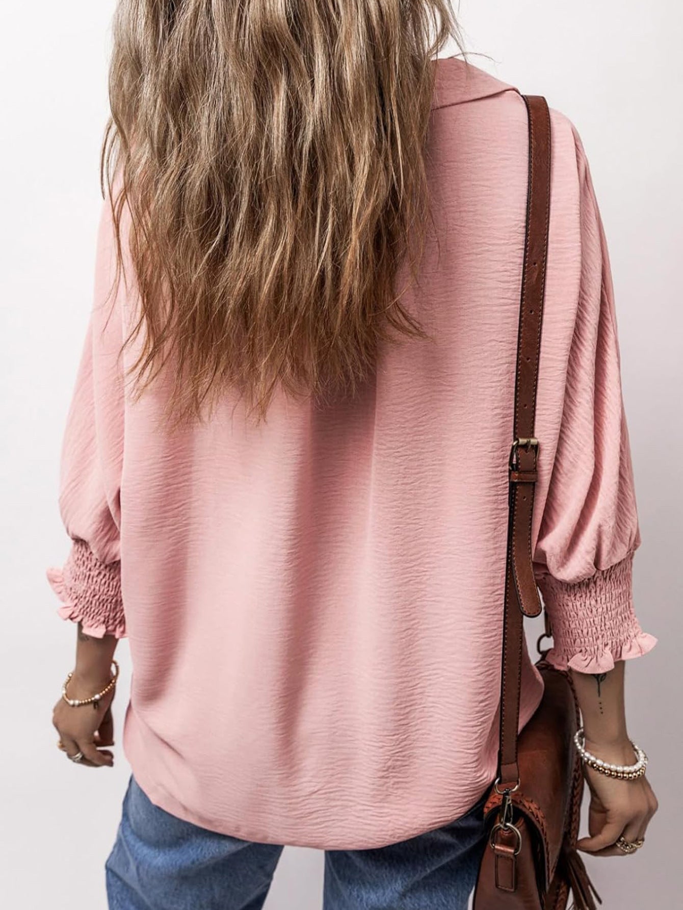Blouse met gesmokte mouwen en soepel vallend ontwerp voor vrouwen